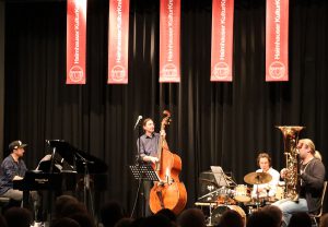 Andreas Martin Hofmeir & Band