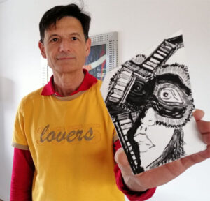 Familie Reiser mit dem Kunstwerk