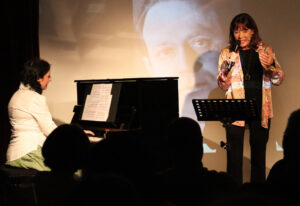 Sabine Sauer und Varvara Manukyan