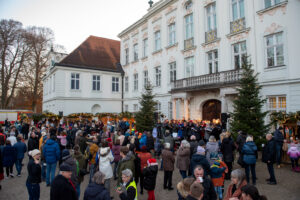 Weihnachtsmarkt am Schloss